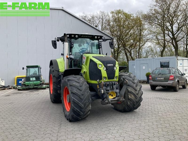 Claas Axion 850 tractor €85,500