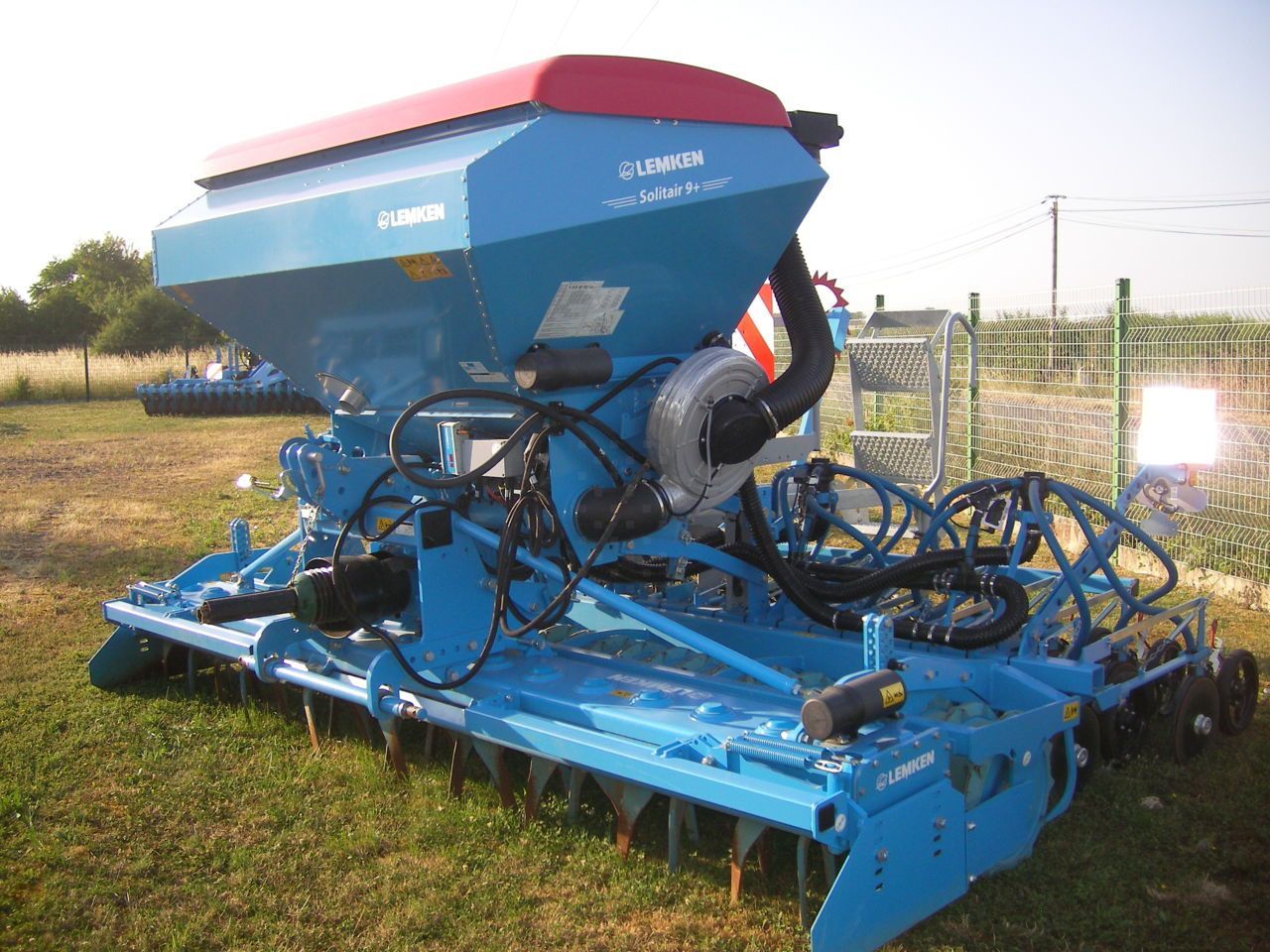 Lemken Solitair 9+/400 Kombinacja uprawowo-siewna 59 000 €
