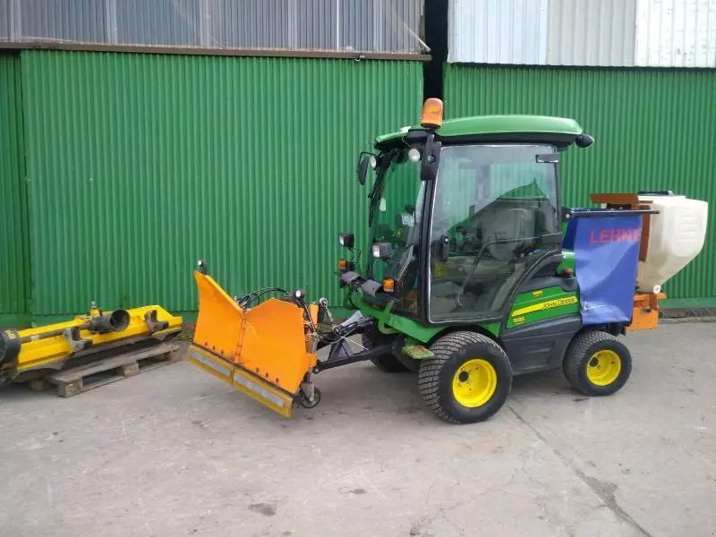 E-FARM: John Deere 1585 terraincut - Tondeuse - id YUANIVX - 23 800 € - Année: 2018 - Allemagne