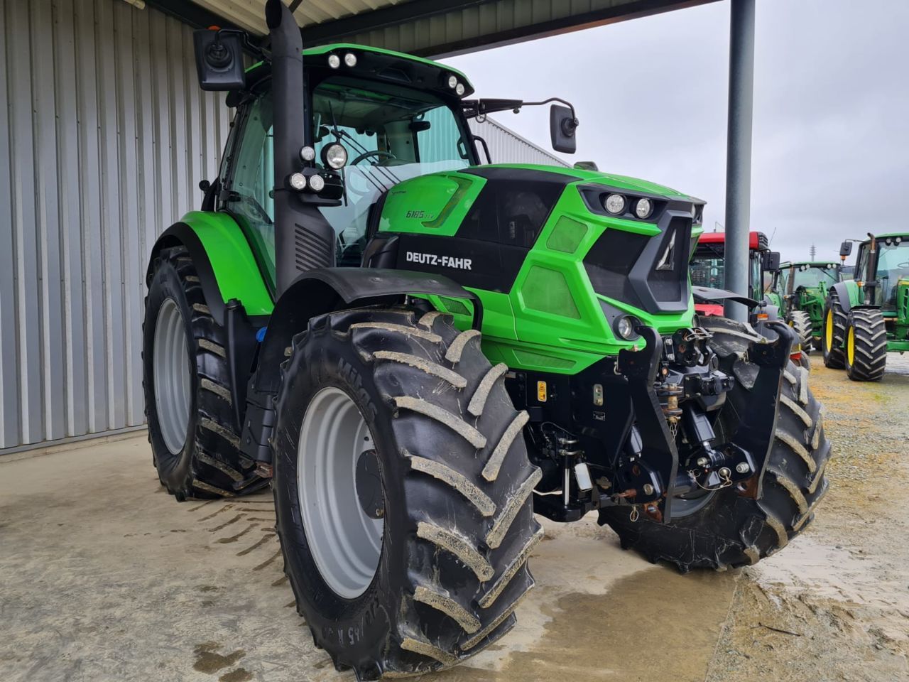 Deutz-Fahr AgroTron 6185 TTV Tractor €73,500