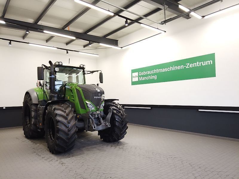 E-FARM: Fendt 828 Vario ProfiPlus - Traktor - id URMI7TD - 205.294 € - Produktionsår: 2022 - Motortimer: 930,Motoreffekt (HP): 280,Tyskland