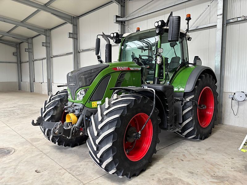 Fendt 722 Vario Profi Plus Tractor €143,000