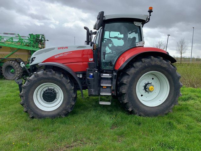 Steyr Absolut 6240 CVT Tractor 149.500 EUR