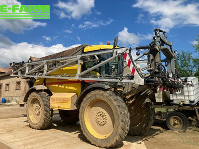 E-FARM: Artec f40 - Sprayer - id LRR3S2F - €85,000 - Year of construction: 2012