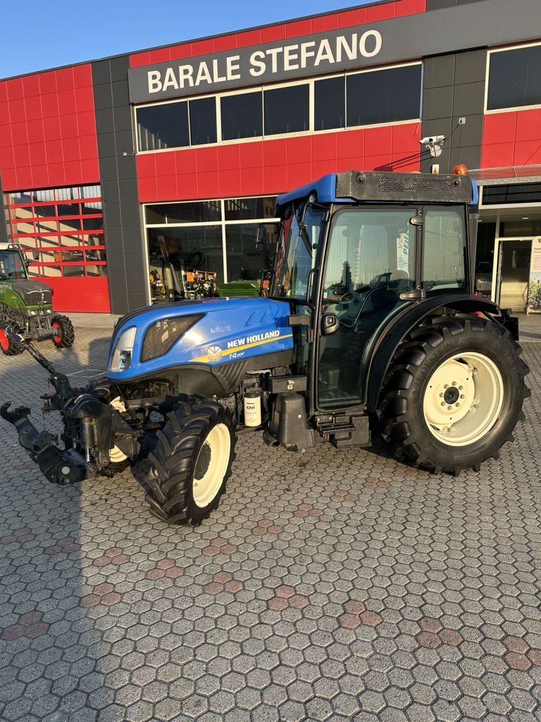 New Holland T4.110 F Trattore