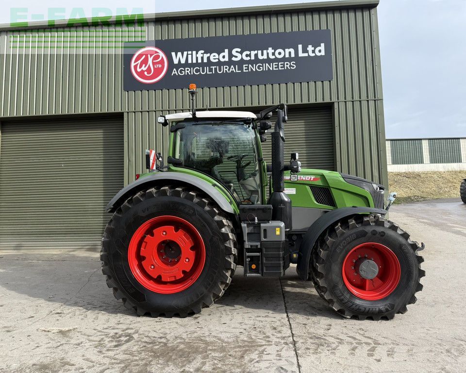Fendt 728 Vario Profi Plus Tractor
