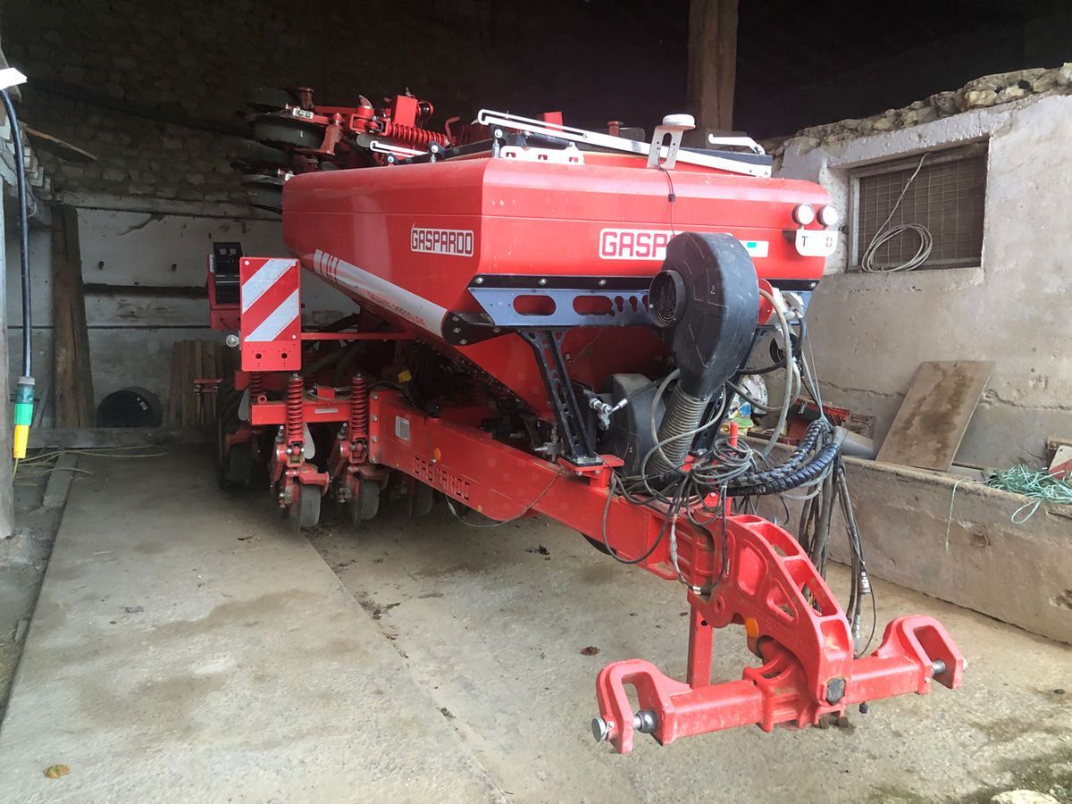 E-FARM: Gaspardo Gigante Pressure 400 - Drill - id PEQCDSI - €50,000 - Year of construction: 2021 - France