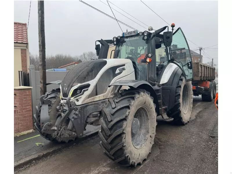 Valtra T175EA Traktor 75.000 €