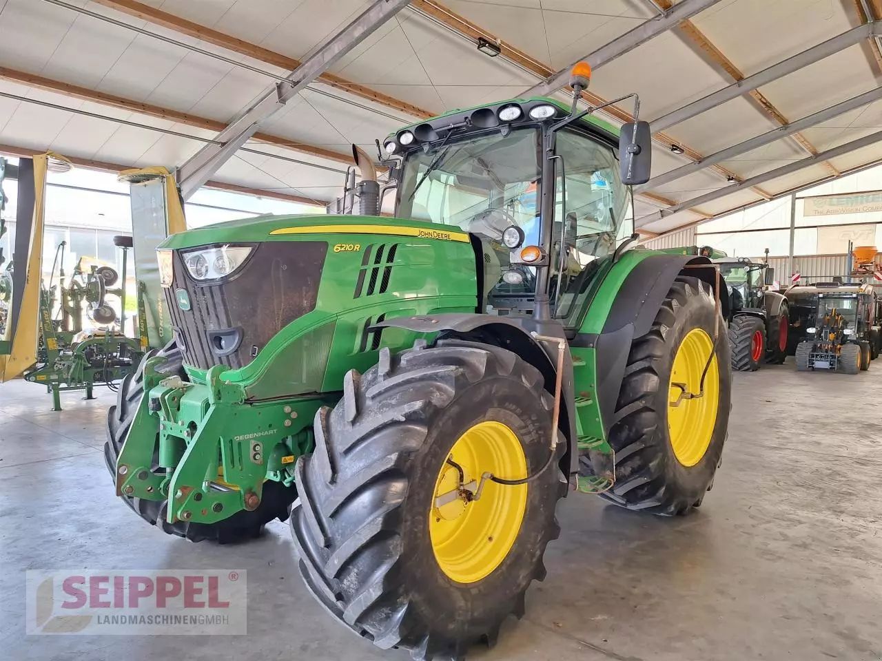 John Deere 6210 R Trattore 55.000 €