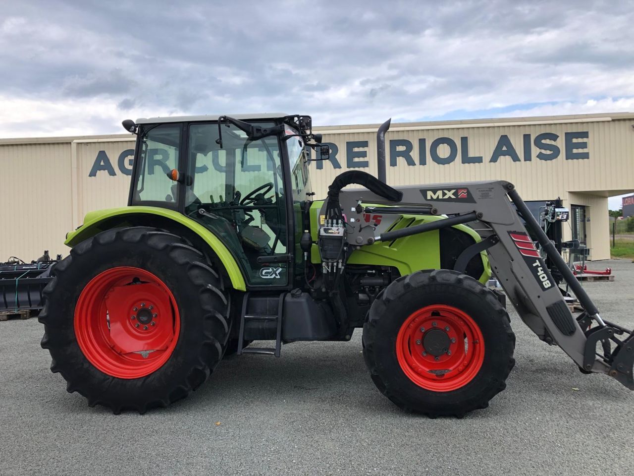 Claas Axos 320 CX Traktor 35 000 €