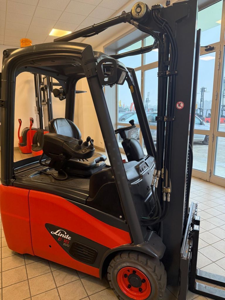 Linde e16c-02 Chariot élévateur 15 000 €