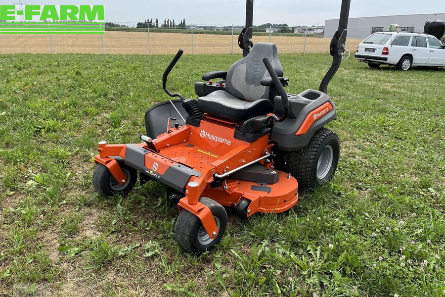 Husqvarna Z460 Zero-Turn Mower