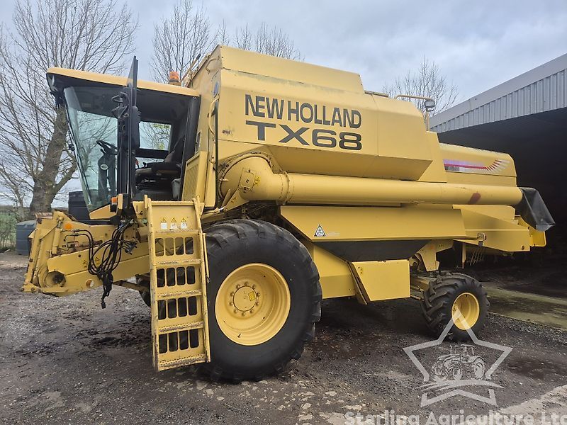 New Holland TX 68 Combine harvester €21,849