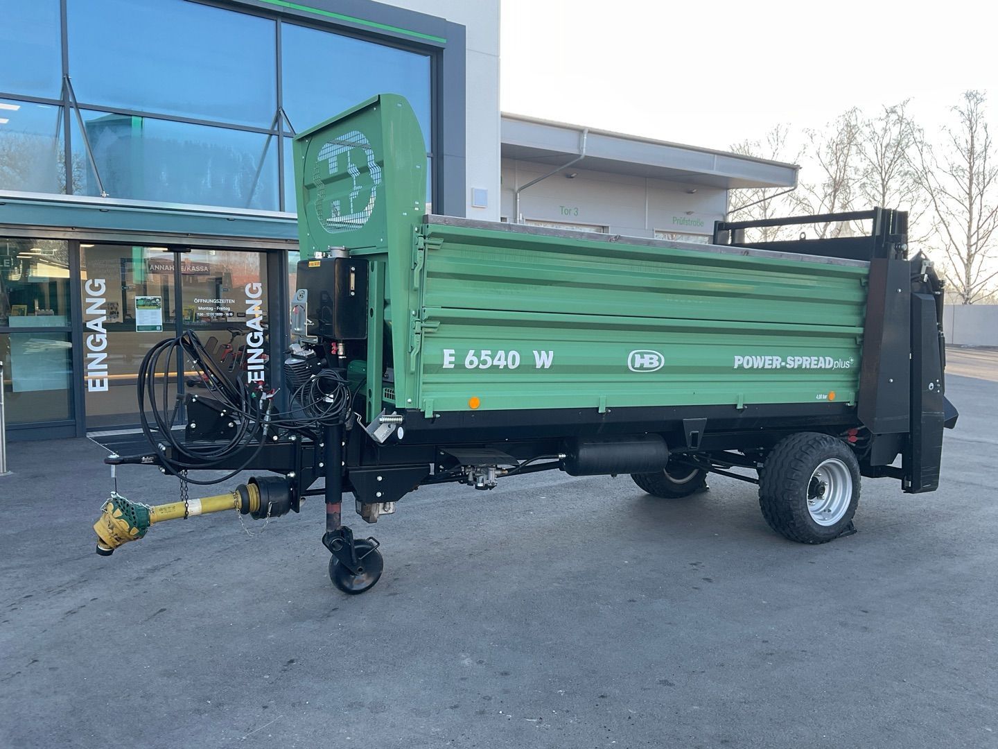 E-FARM: BRANTNER E 6540 W PS+ - Mist- und Kompoststreuer - id JJ7LDVX - 33.250 € - Baujahr: 2024 - Österreich