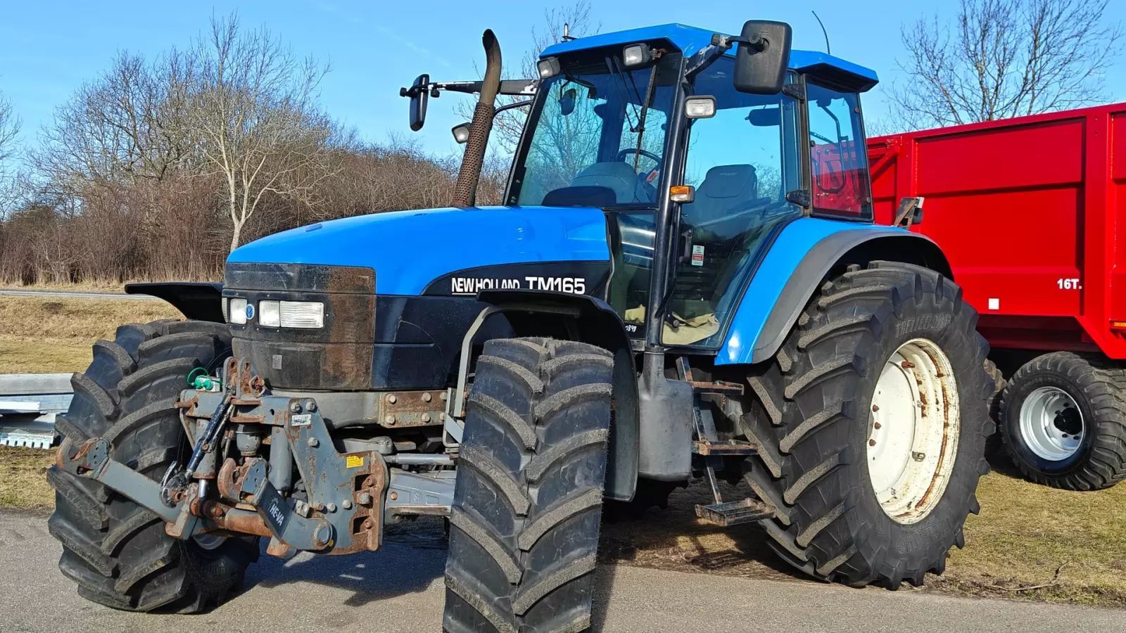 New Holland TM 165 Trattore 32.122 €