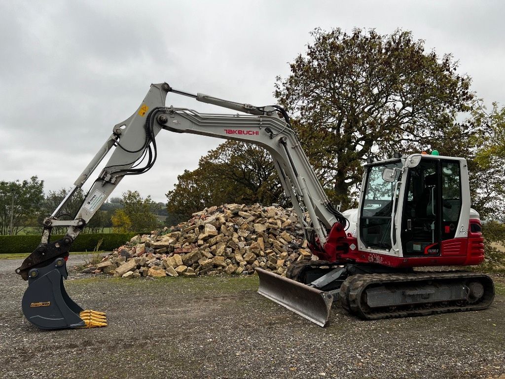 Takeuchi tb 290-2 Mini-pelle 48 166 €