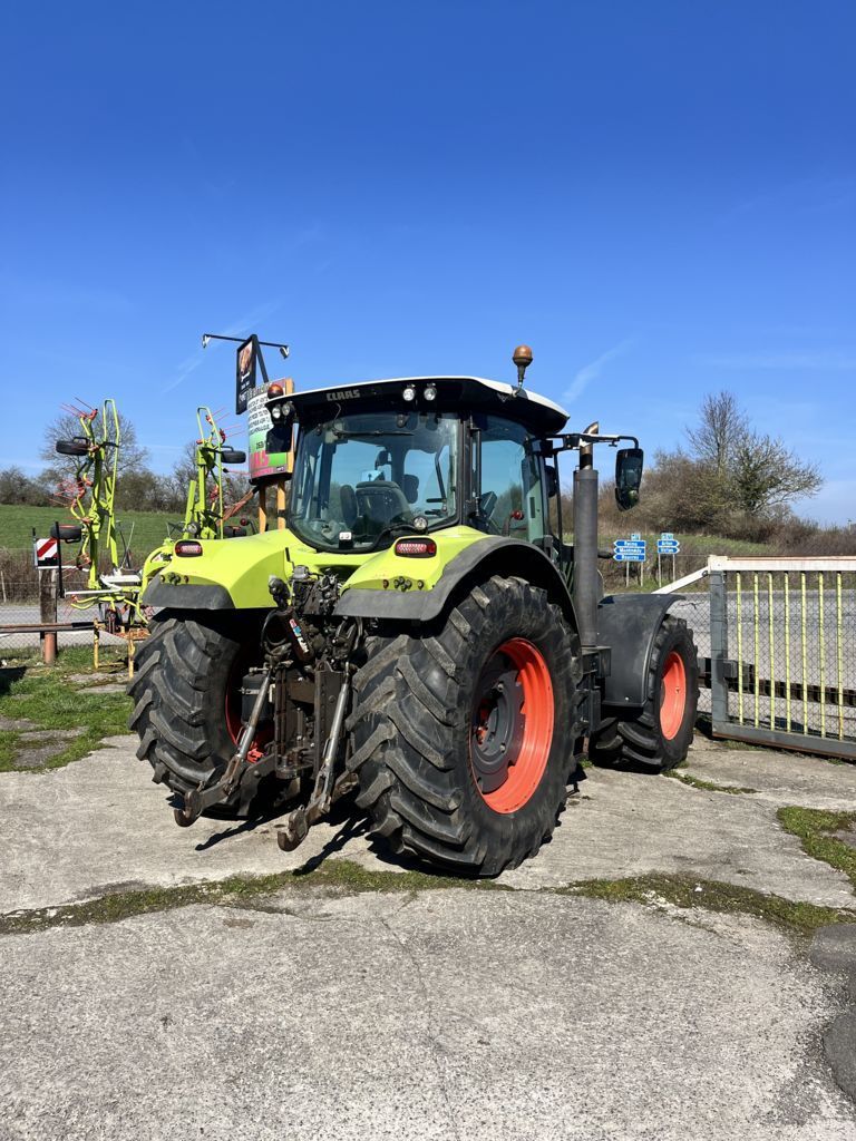 Claas Arion 650 CMATIC Trattore 58.000 €
