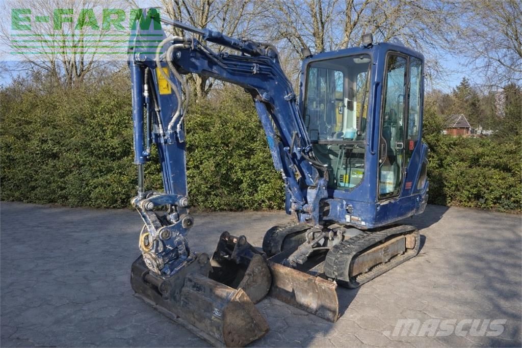 Takeuchi tb225av4 Minigraver 31.500 €