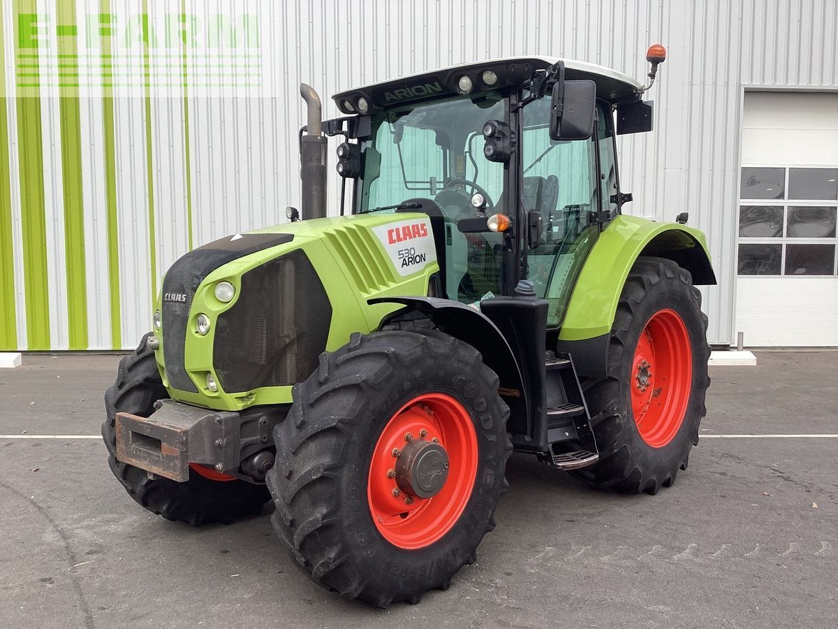 Claas Arion 530 Tractor €48,000