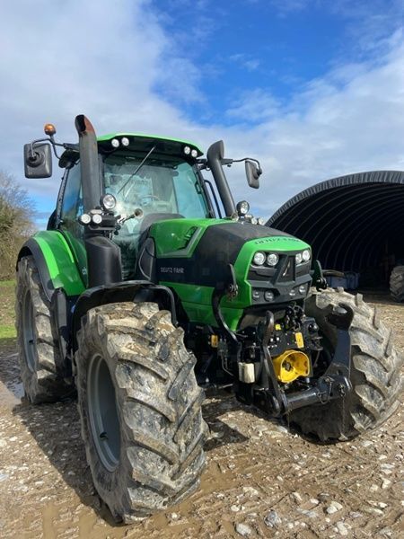 E-FARM: Deutz-Fahr Agrotron 6160 TTV - Trattore - id T24FUHJ - 49.500 € - Anno di costruzione: 2016 - Ore: 6.150,Potenza del motore: 160,Francia