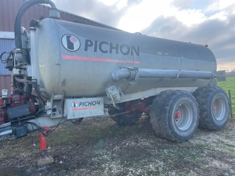 Pichon tci 14200 self_propelled_liquid_manure_spreader €16,000