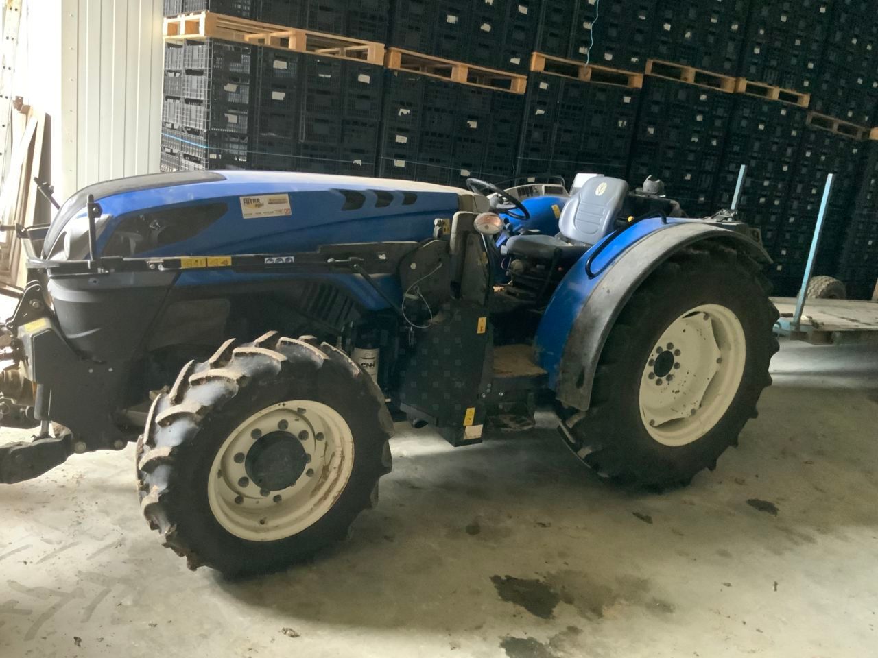 New Holland T4.90 F Tractor €45,000
