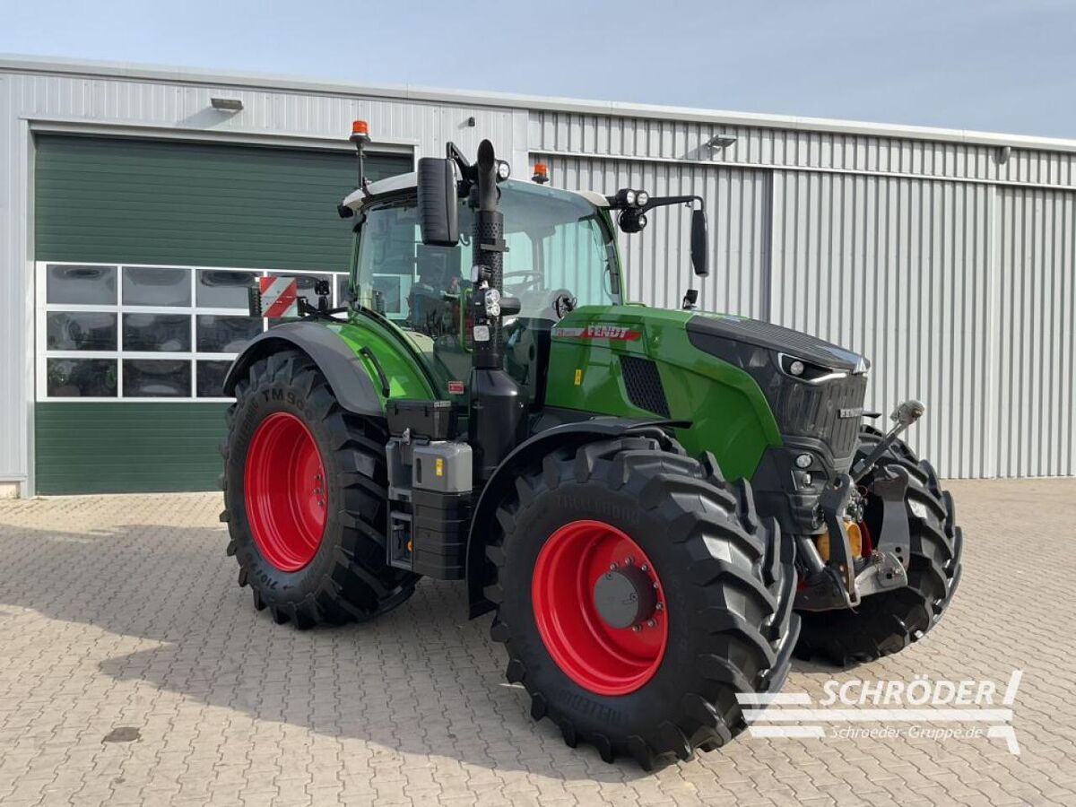 Fendt 728 Vario Profi Plus Traktor 239 885 EUR