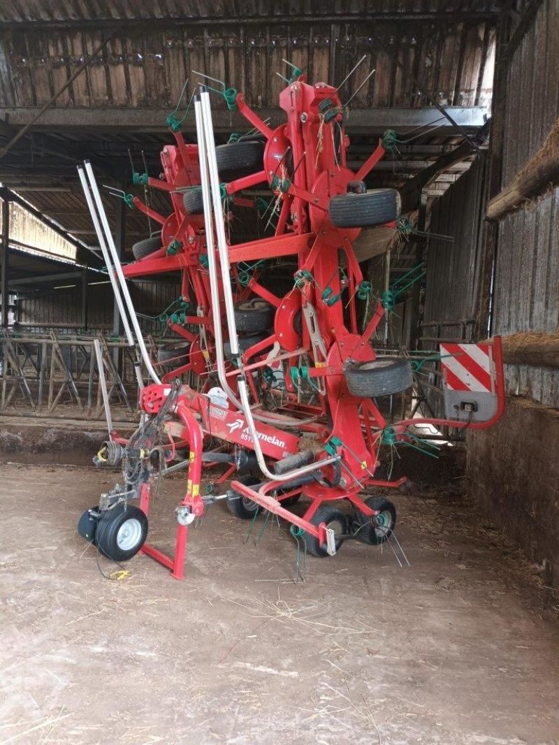 E-FARM: Kverneland 85112 - Tedder - id CBSIZZB - 14 000 € - Rok výroby: 2018 - Francie