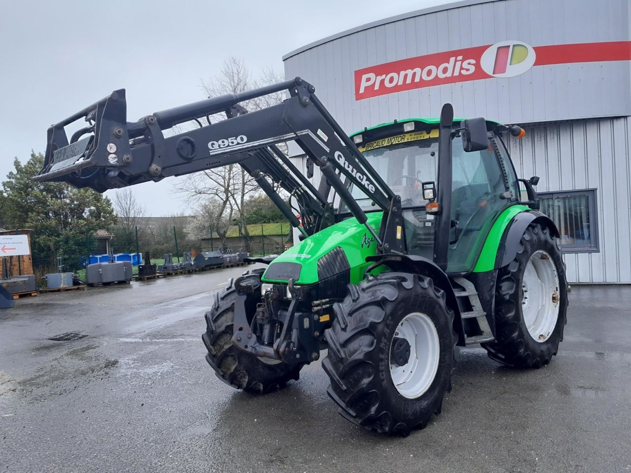 Deutz-Fahr Agrotron 100 tractor 26 000 €