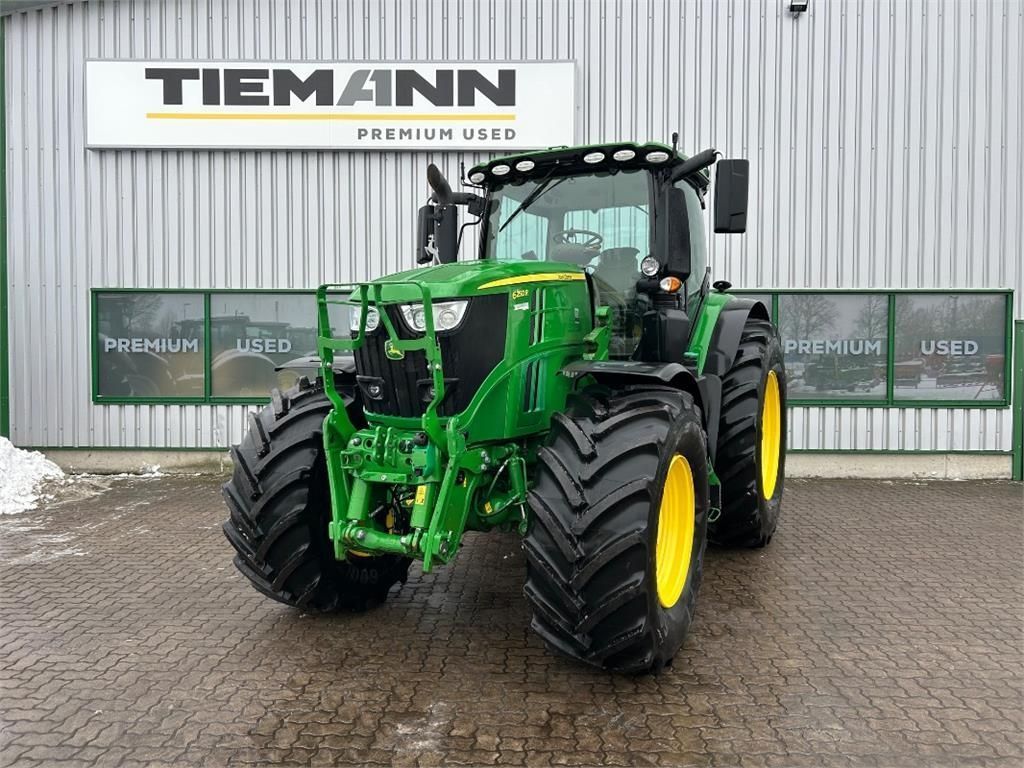 John Deere 6250R Tractor €107,000