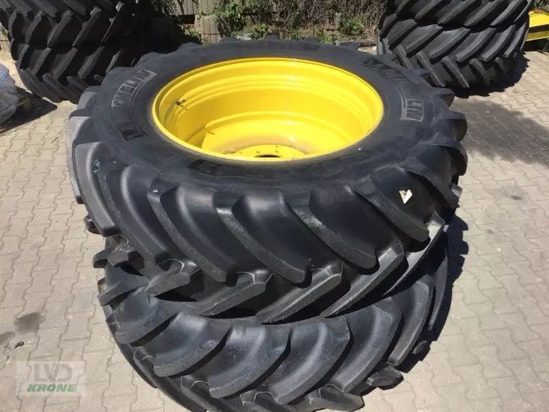 MICHELIN 650/65r42 Ruedas y orugas 5900 €