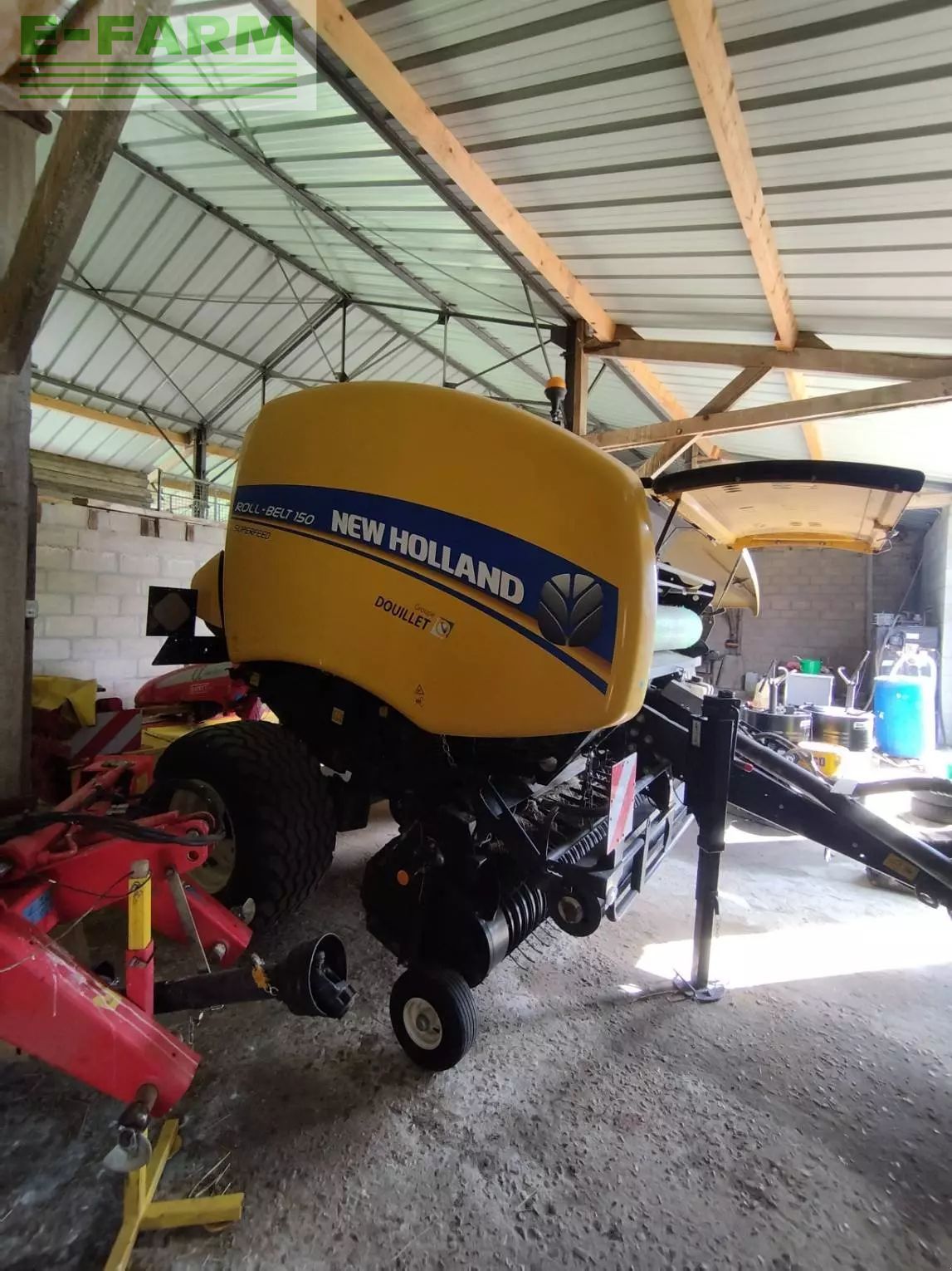 New Holland TM 150 Πρέσσα 27.500 €