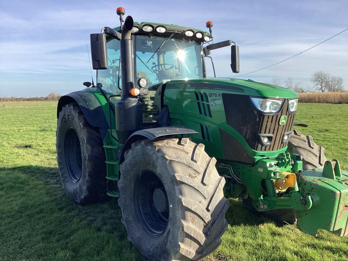 E-FARM: John Deere 6R 175 - Traktor - id ITN9XP8 - 88 000 € - Rok produkcji: 2018 - Motogodziny: 5700,Francja