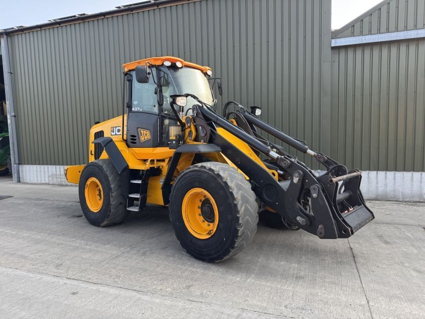 E-FARM: JCB 437 ht agri jcb 437 ht agri - Cargador de ruedas - id QFDGWQW - 40.346 € - Año: 2015 - Horas: 9654,Reino Unido