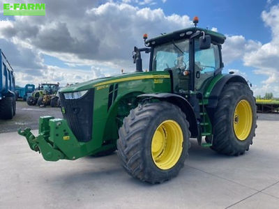 E-FARM: John Deere 8370 R - Τρακτέρ - id D6M9XA6 - 175.000 € - Χρονία: 2018 - Μετρητής ωρών: 4.400,Ισχύς κινητήρα: 369,82,Γαλλία