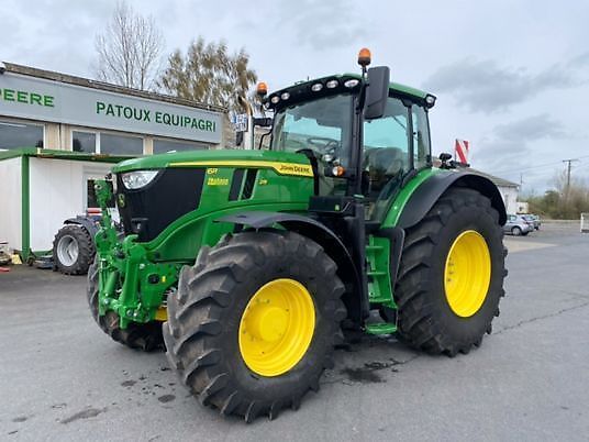 E-FARM: John Deere 6R 215 - Traktor - id F7PNUKD - 170.000 € - Baujahr: 2022 - Abgelesene Motorstunden: 700,Motorleistung (PS): 215,Frankreich