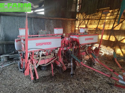 E-FARM: Gaspardo mte 6 rangs - Semoir de précision - id FXELZZC - 15 000 € - Année: 2012