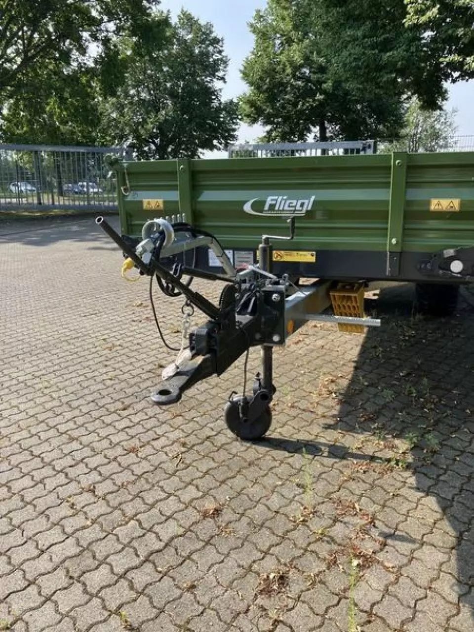 E-FARM: Fliegl EDK 60 - Kipper - id ZTVC4LQ - 8.000 € - Baujahr: 2022 - Deutschland