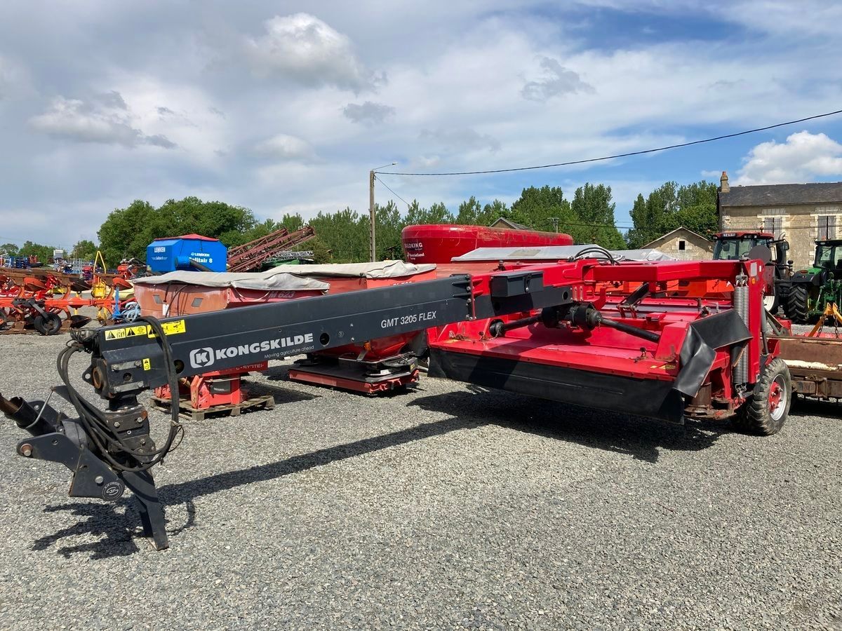 E-FARM: JF Stoll gmtflex 3205p - Segadora - id 45AV6CM - 6000 € - Año: 2017 - Francia