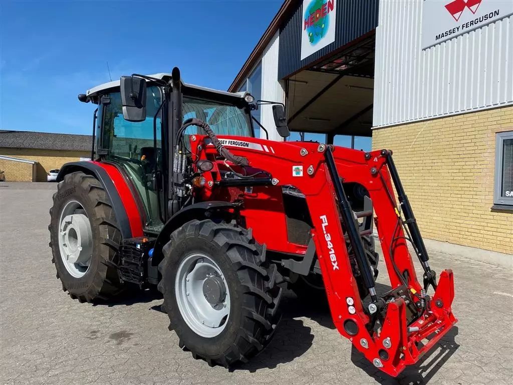 E-FARM: Massey Ferguson 4709M - Tracteur - id MRHPHHR - 50 241 € - Année: 2018 - Lecture du nombre d'heure: 389,Puissance du moteur (chevaux): 96,Danemark