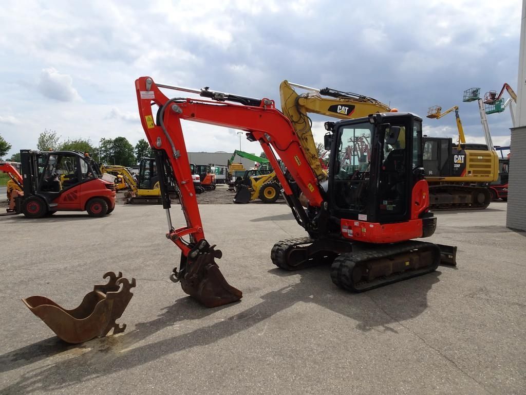 Kubota kx042-4 Mini excavator €25,950
