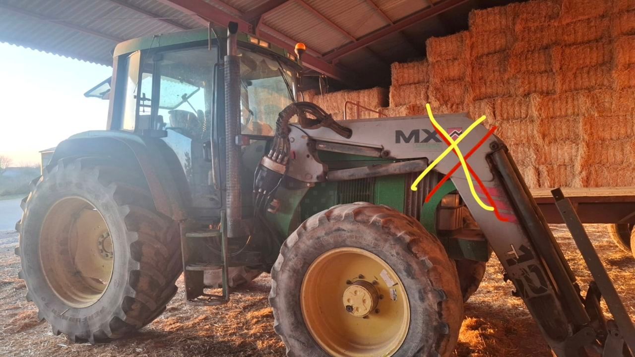 John Deere 6610 Tractor