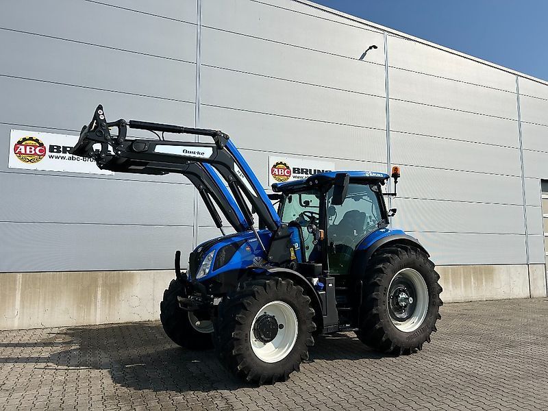 E-FARM: New Holland T6.145 - Tractor - id IAK66WD - Year of construction: 2022 - Engine hours: 140,Engine power (HP): 145,Germany