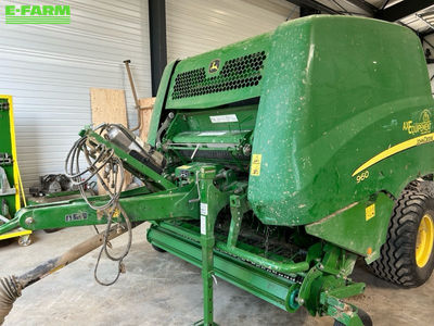 E-FARM: John Deere 960 - Presă de balotat - id CK3AFQF - 15.900 EUR - Anul: 2016 - Numărul total de baloți produși: 21.240,Franța