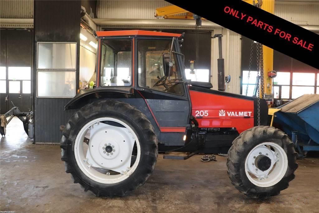 Valmet 205 dismantled: only spare parts Tractor