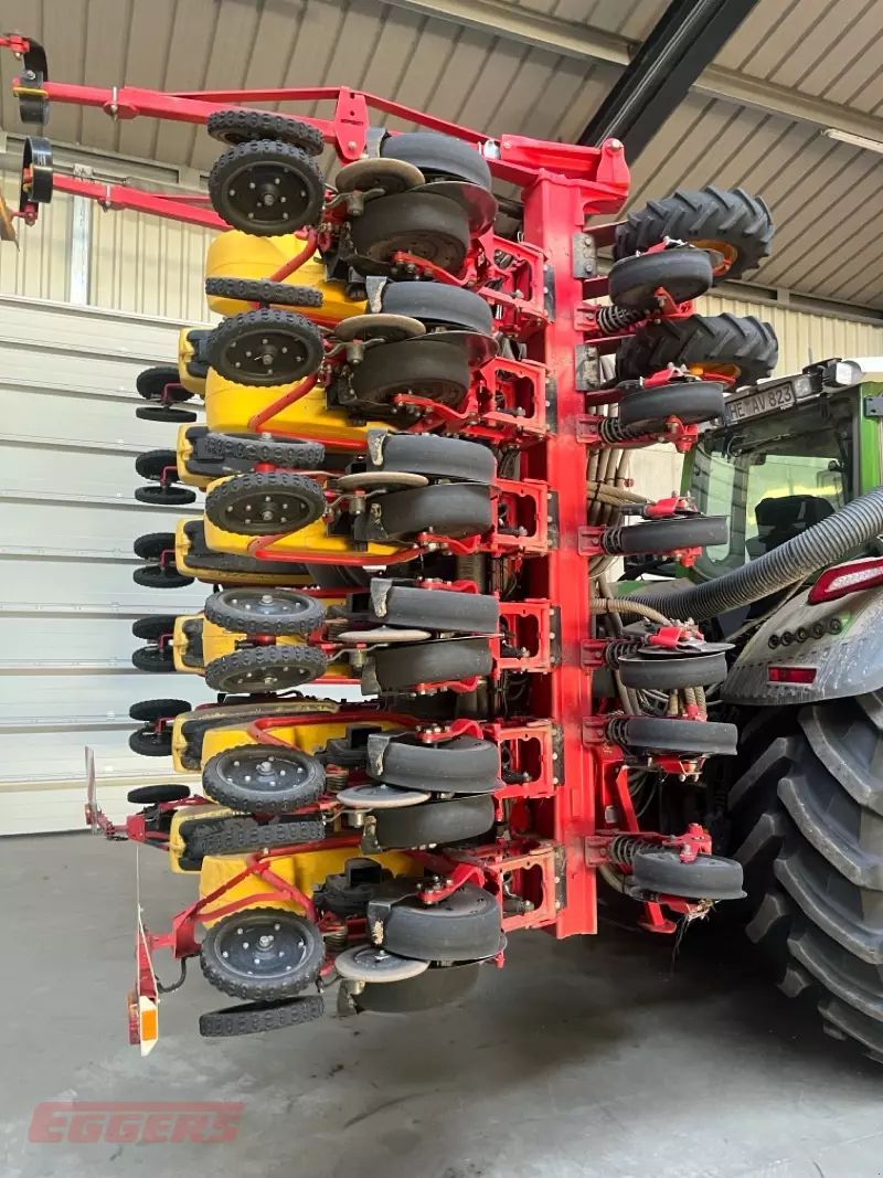 VÄDERSTAD Tempo V 12 Maszyna do siewu punktowego 79 500 €