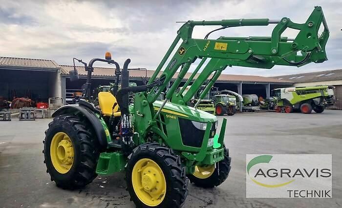 E-FARM: John Deere 5058 E - Traktor - id PWEH7ZF - 47.900 € - Baujahr: 2023 - Abgelesene Motorstunden: 38,Motorleistung (PS): 60,Deutschland