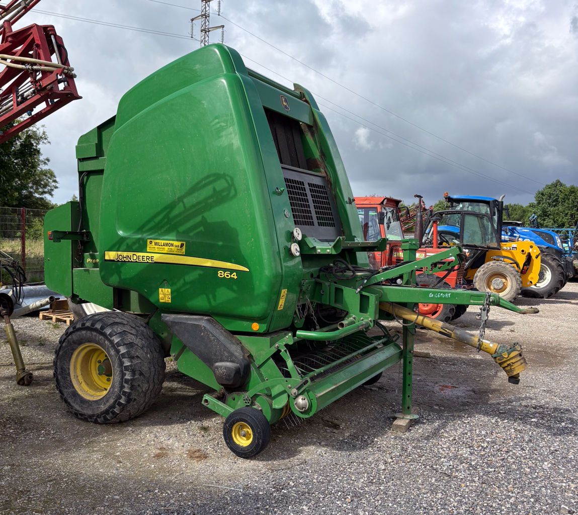 John Deere 864 Baler €14,000