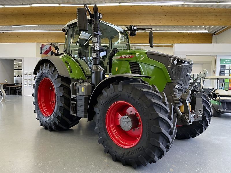 Fendt 724 gen7 profi plus !!aktion!! Tractor €223,529