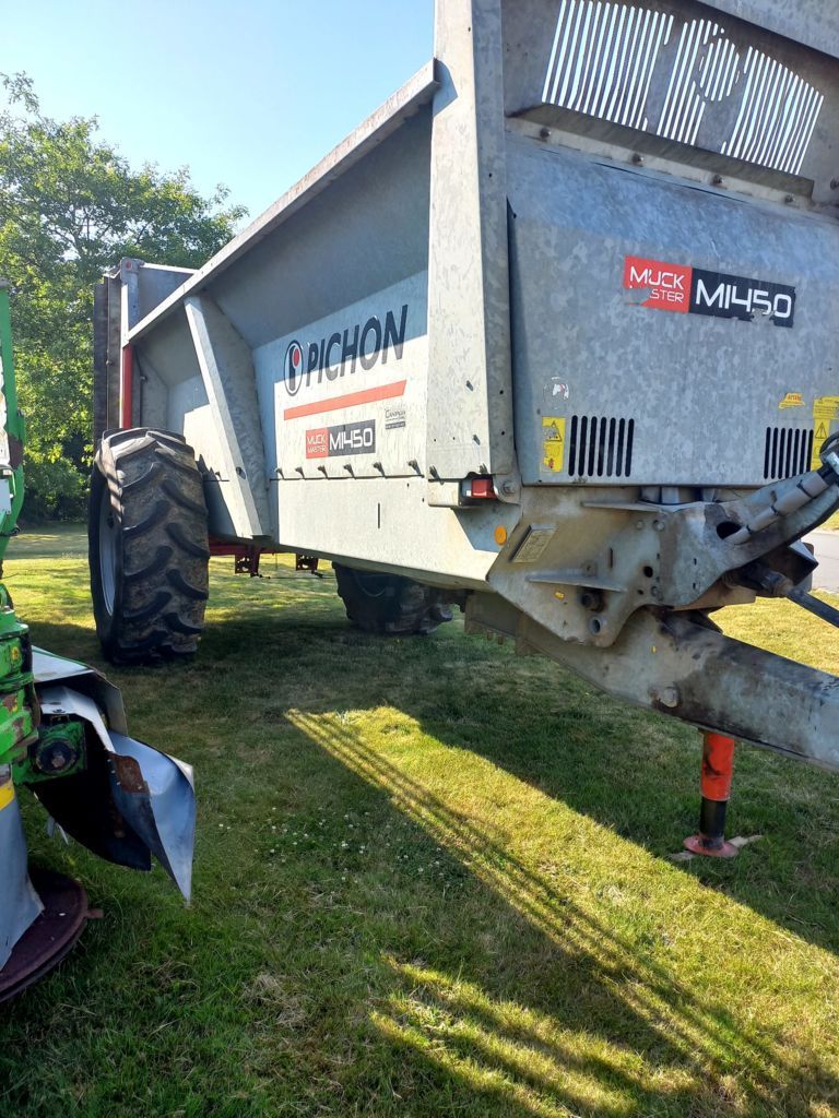 E-FARM: Pichon m1450 - Épandeur de fumier et de compost - id SHAEQKG - 20 000 € - Année: 2020 - France